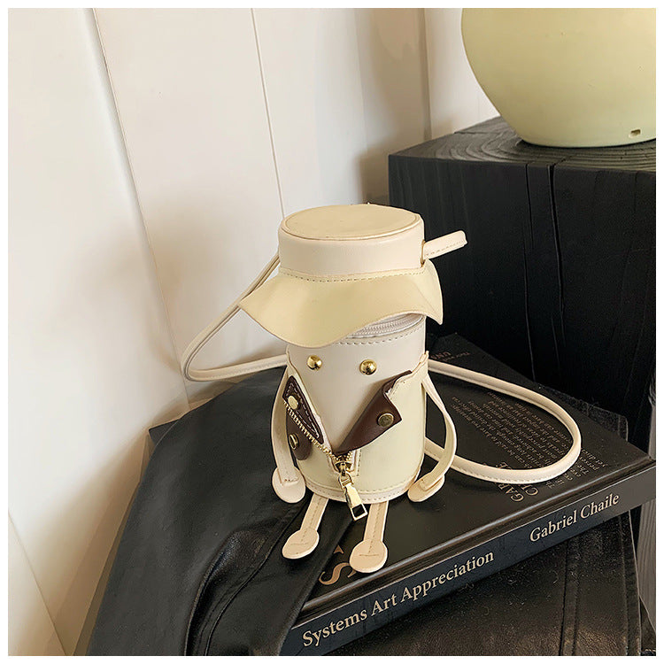 A Niche Crossbody Phone Bag Designed Specifically For Girls