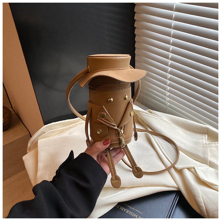 A Niche Crossbody Phone Bag Designed Specifically For Girls