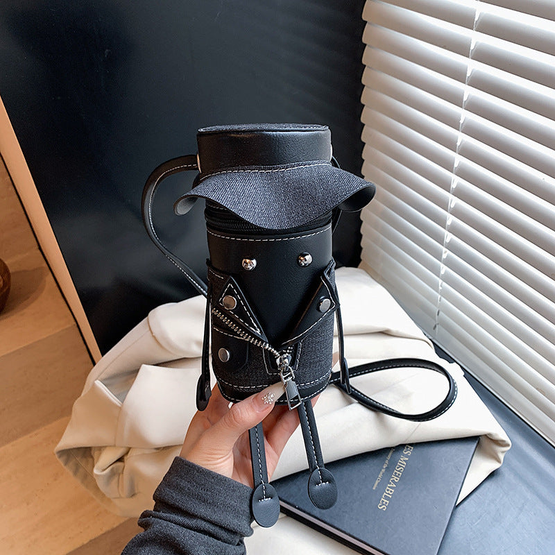 A Niche Crossbody Phone Bag Designed Specifically For Girls